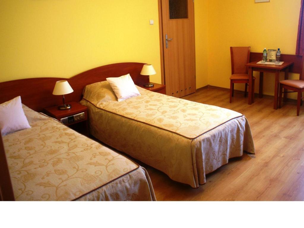 Hotel Wald Varšava Exteriér fotografie