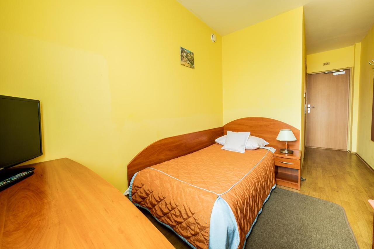 Hotel Wald Varšava Exteriér fotografie