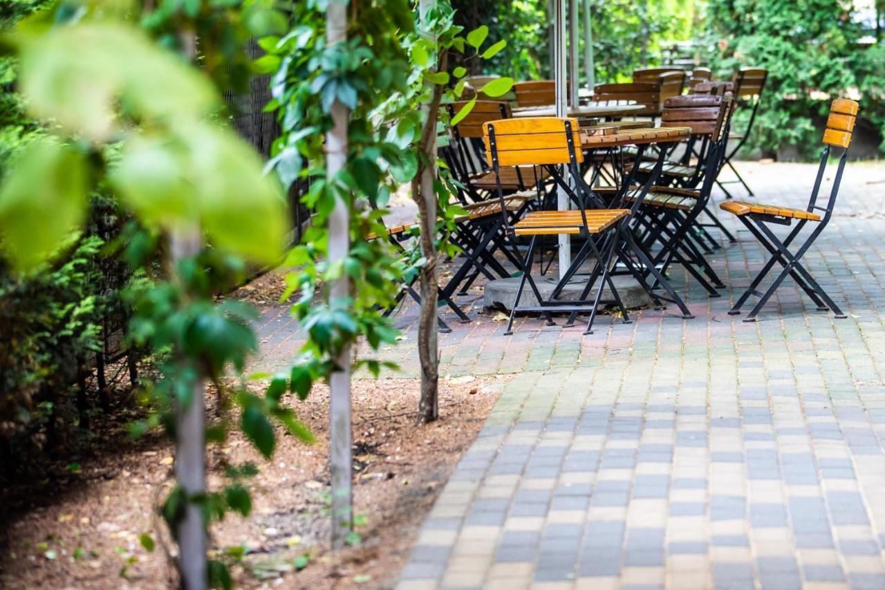 Hotel Wald Varšava Exteriér fotografie